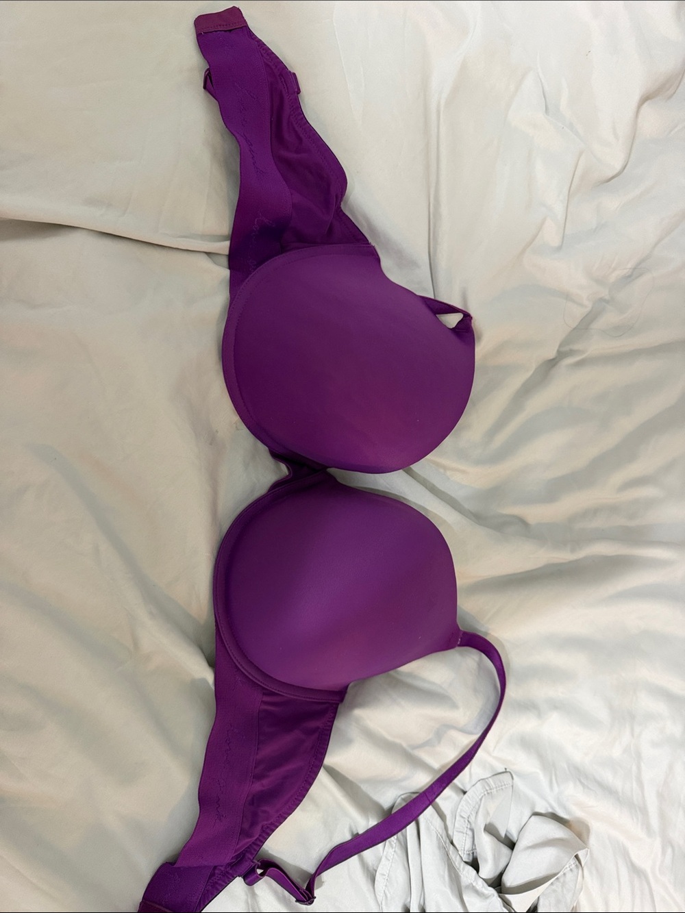 Victoria's Secret Purple T-Shirt Bra - Smooth Molded Cups